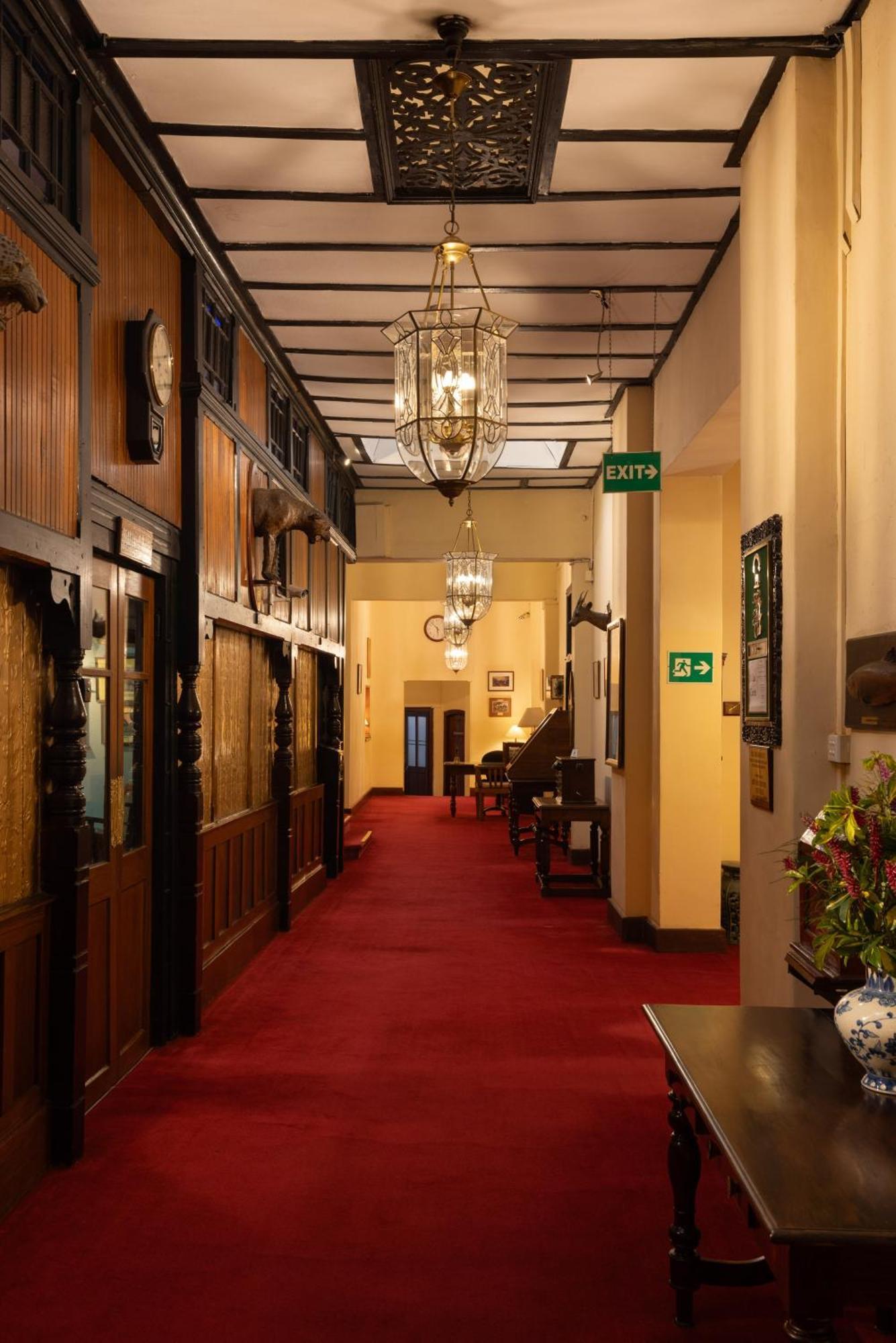 Villa The Hill Club Nuwara Eliya