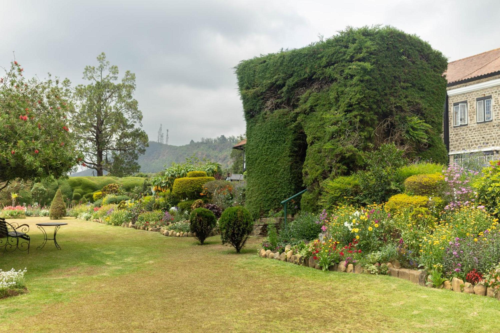 The Hill Club Villa Nuwara Eliya