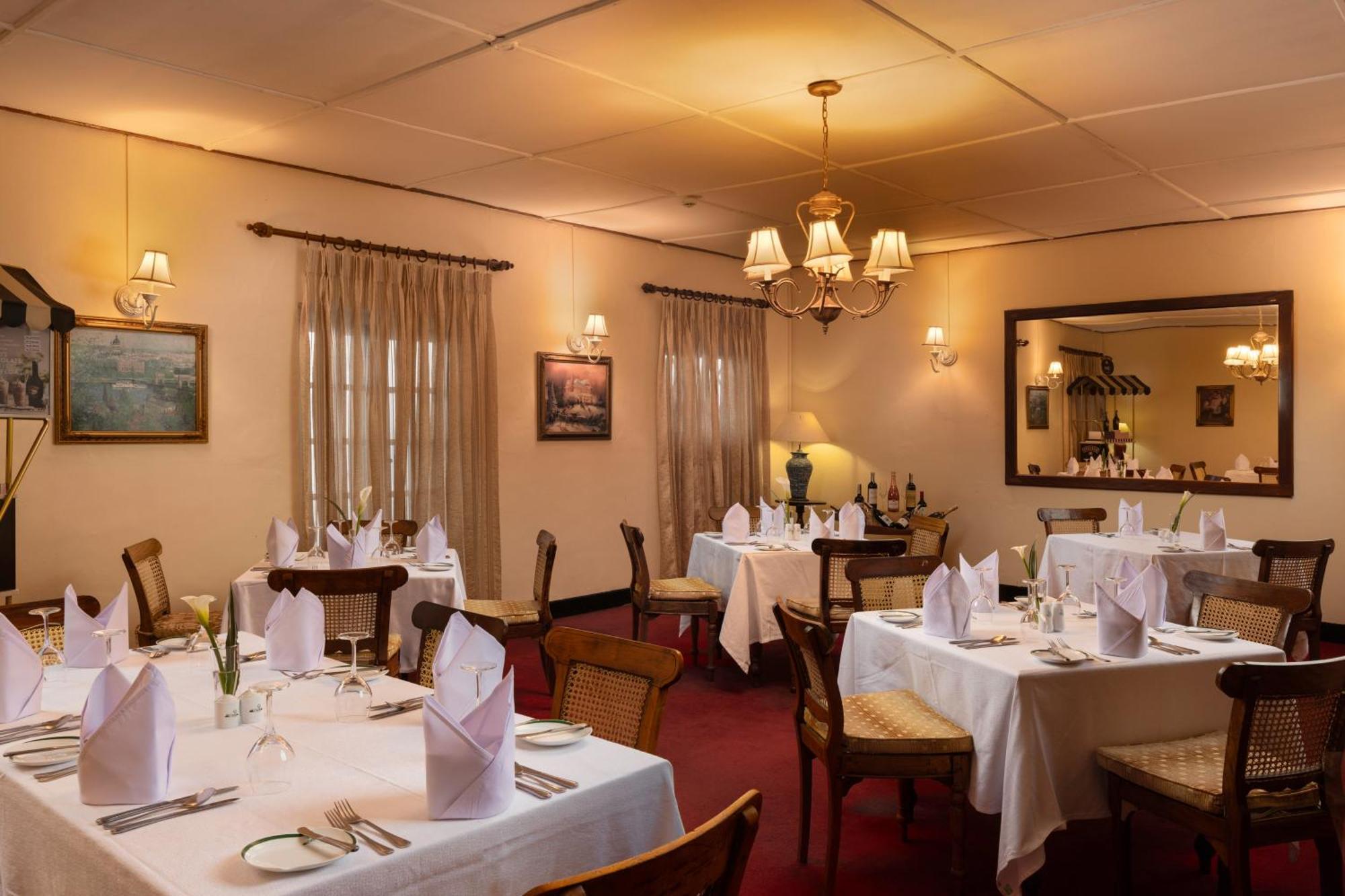 Вилла The Hill Club
